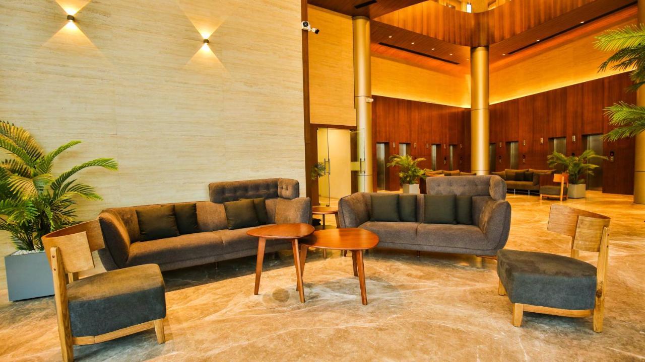 The Weekend Address Hotel Surat Exterior photo