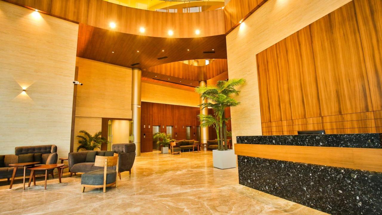 The Weekend Address Hotel Surat Exterior photo